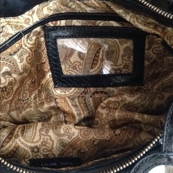 Nine West - Picture 5 of 7